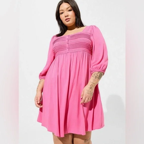 Torrid Pink Mini Rayon Slub Pintuck Neck Skater Dress Size 2X (18-20) NWT - Picture 1 of 14